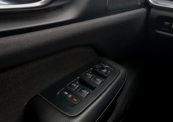 Volvo V60 Cross Country cena 124900 przebieg: 123961, rok produkcji 2020 z Warszawa małe 742